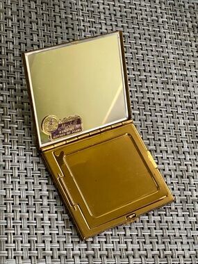 Marhill Gold Tone  Mother of Pearl Compact Mirror Makeup Case Vintage